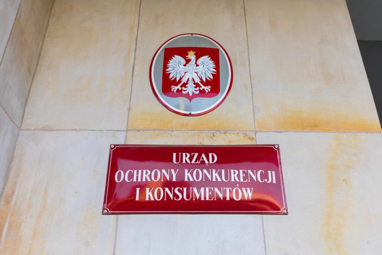 Kredyty frankowe: kary finansowe dla trzech banków - Kancelaria Fenix